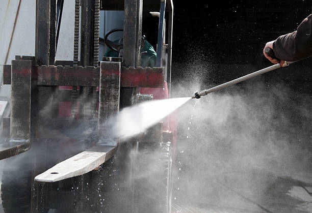 Best Warehouse Cleaning  in Cumberland, IN